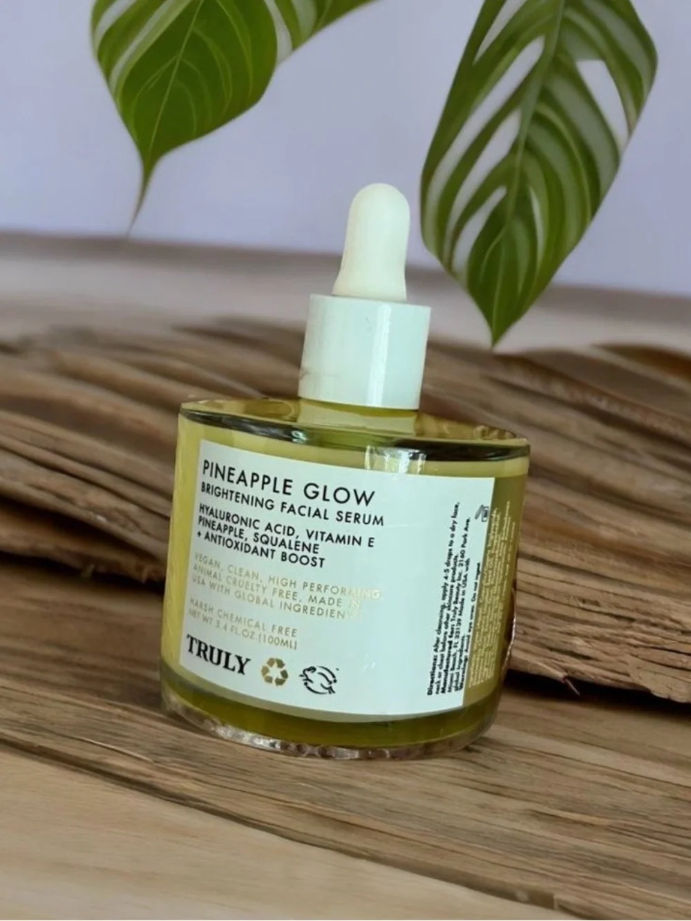 TRULY Pineapple Glow Brightening Facial Serum – Yellow and White Dropper